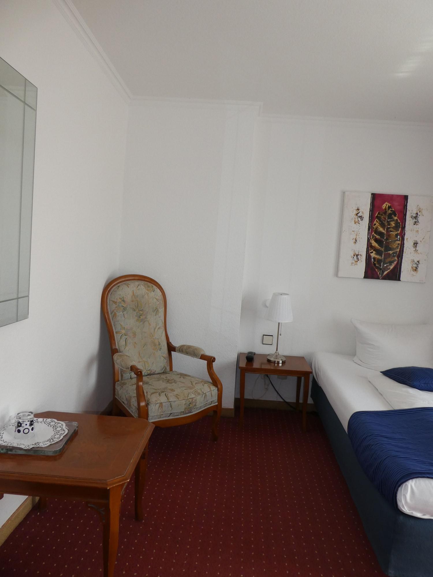 Hotel Terminus Düsseldorf Zewnętrze zdjęcie
