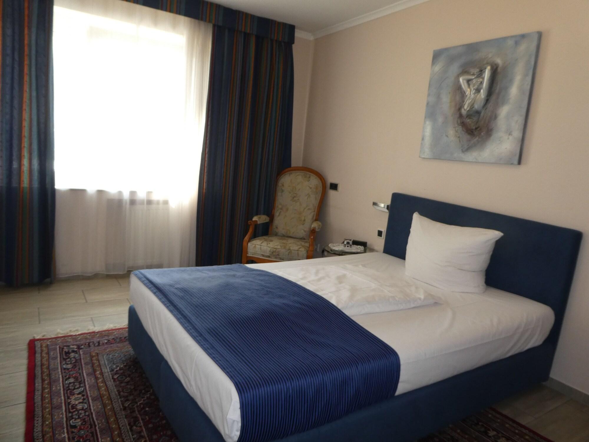 Hotel Terminus Düsseldorf Zewnętrze zdjęcie
