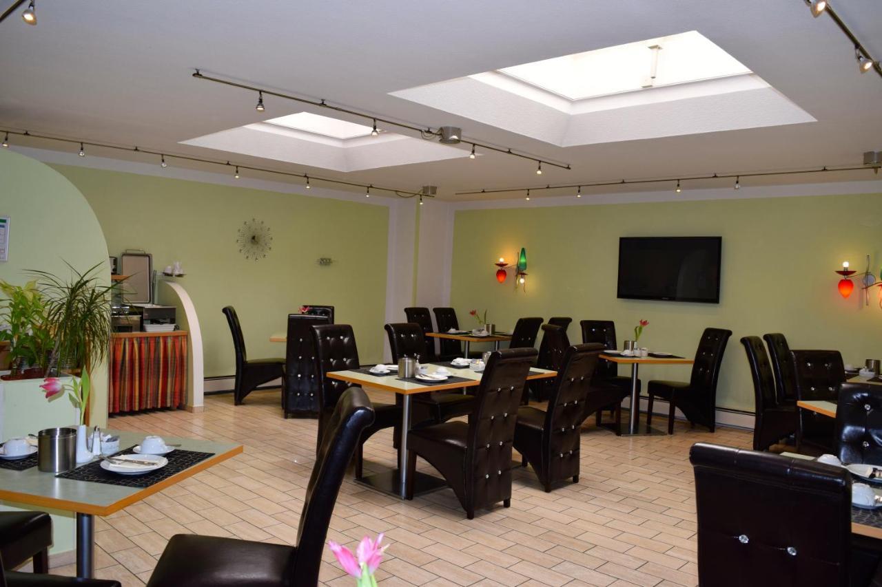 Hotel Terminus Düsseldorf Zewnętrze zdjęcie